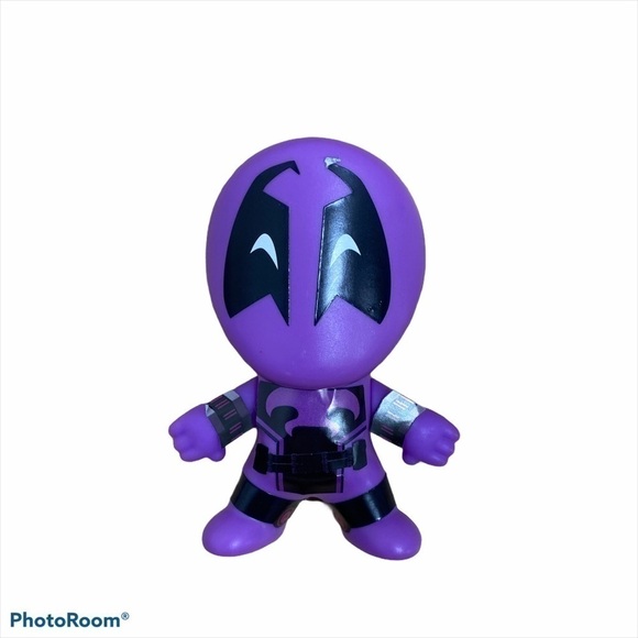 Spider Gwen Prowler Mini Figure Purple Verse - Picture 1 of 3